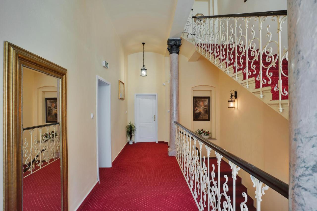 Aphrodite Hotel Mariańskie Łaźnie Zewnętrze zdjęcie