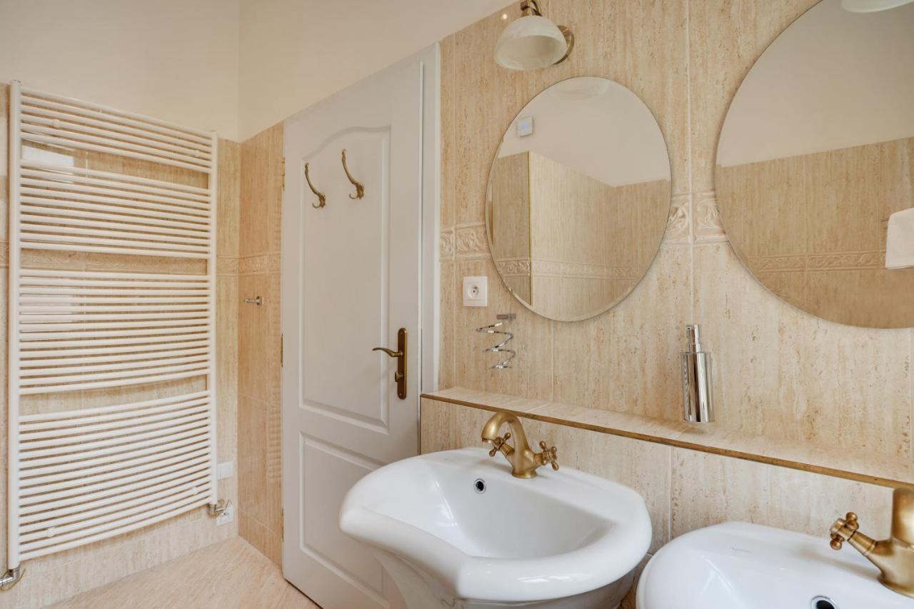 Aphrodite Hotel Mariańskie Łaźnie Zewnętrze zdjęcie